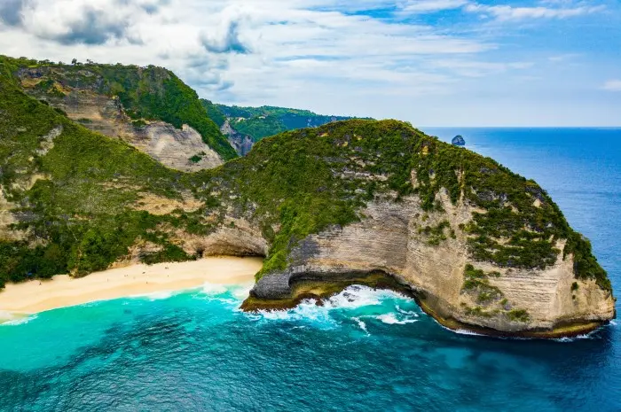 Peek at the Charm of Kelingking Beach, a Hidden Paradise in Nusa Penida